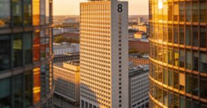Ernst Reuter Platz 8: Architektur, Geschichte und Berliner Highlights